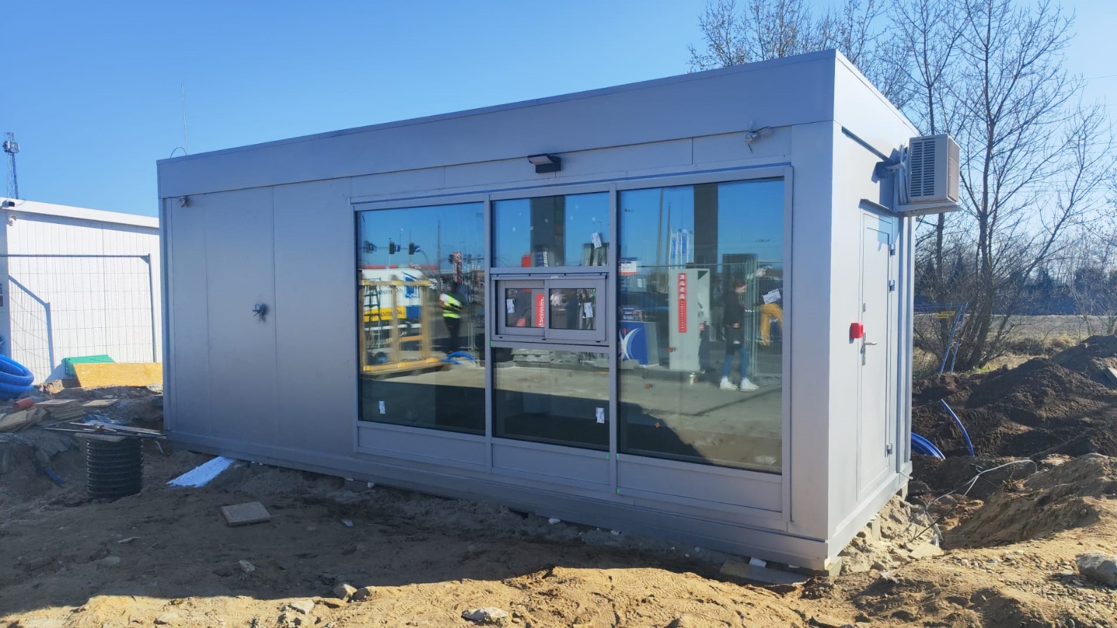 Szklenie Kontenerów